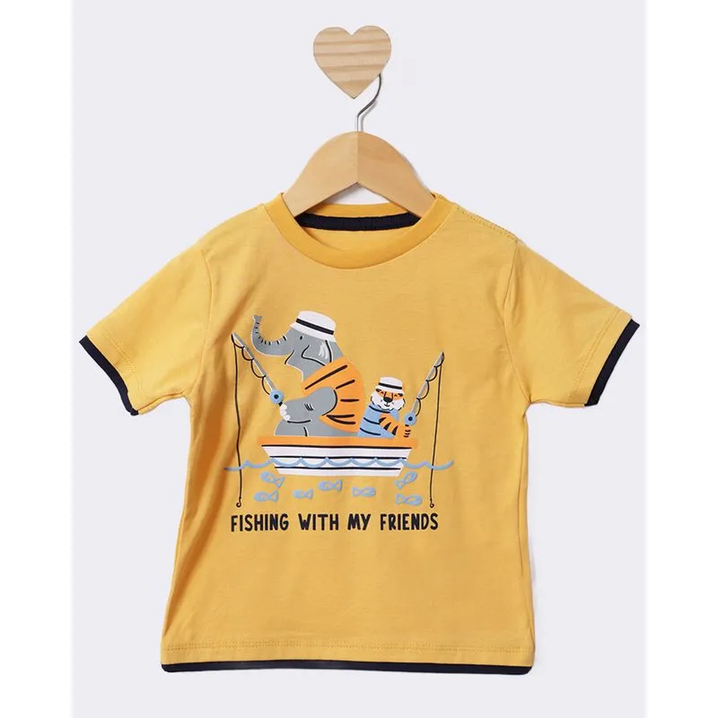 Camiseta Bebê Estampa Amigos Manga Curta Amarela 2