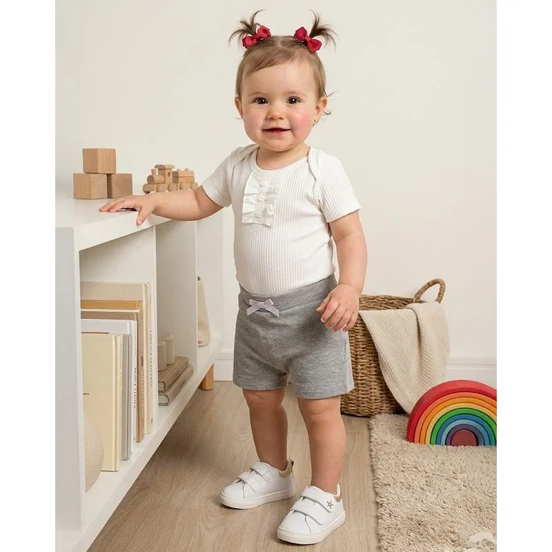 Short Bebê Moletinho Lacinho Decorativo Cinza P