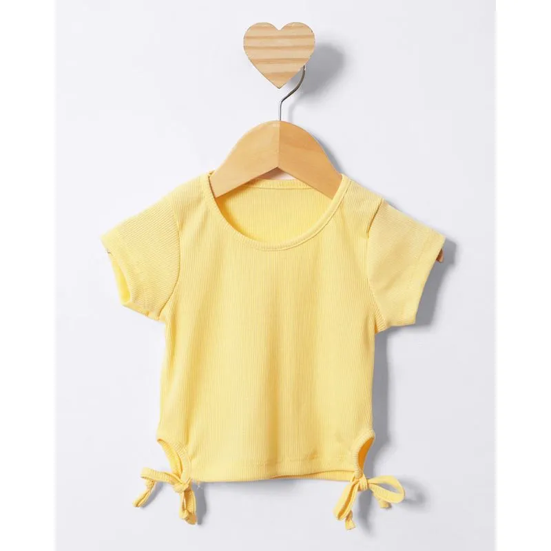 Blusa Bebê Cropped Canelada Amarração Lateral Amarela 1