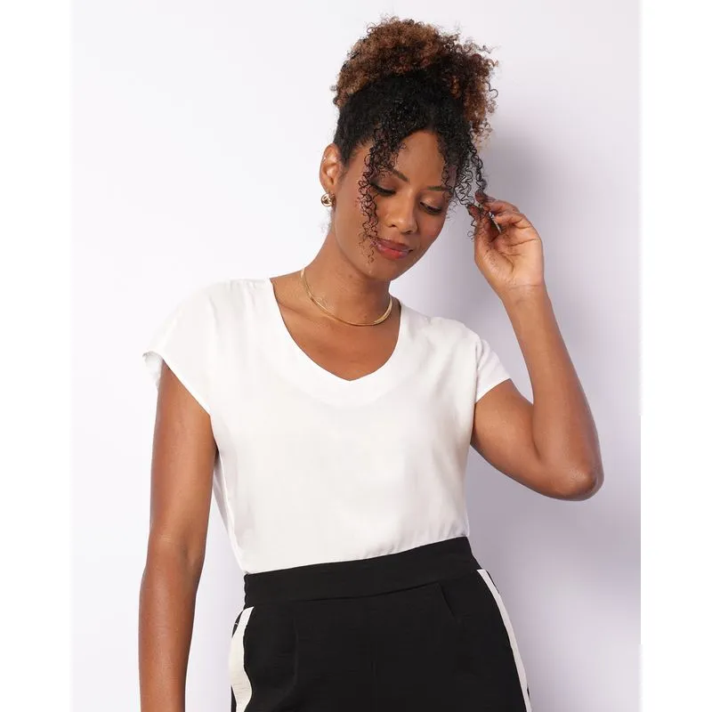 Blusa Feminina Berry & Co. Viscose Manga Curta Branca P