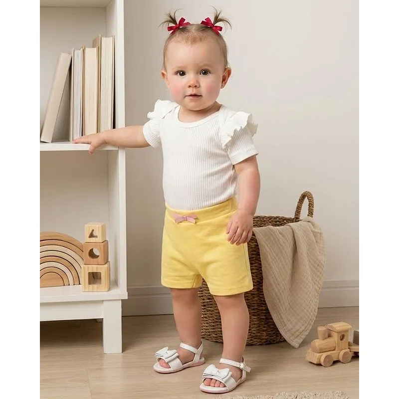 Short Bebê Moletinho Lacinho Decorativo Amarelo P