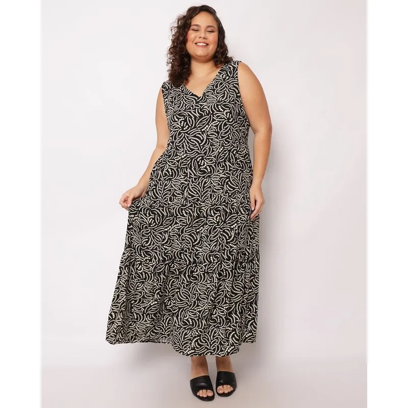 Vestido Plus Size Feminino Berry & Co. Longo Viscose Estampado Preto G2