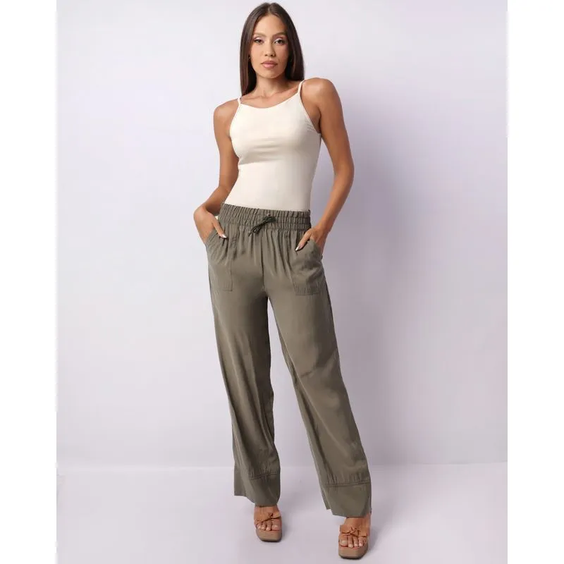 Calça Feminina Berry & Co. Pantalona Viscose Bolsos Verde GG