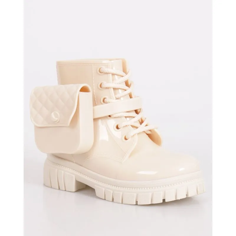 Bota Bebê Coturno Tratorada Envernizada Com Bolsinha Off White 23/24