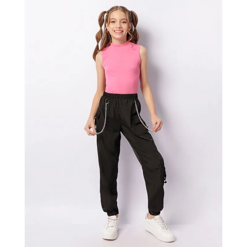 Calça Juvenil Jogger Com Corrente E Bolso Cargo Preta 12