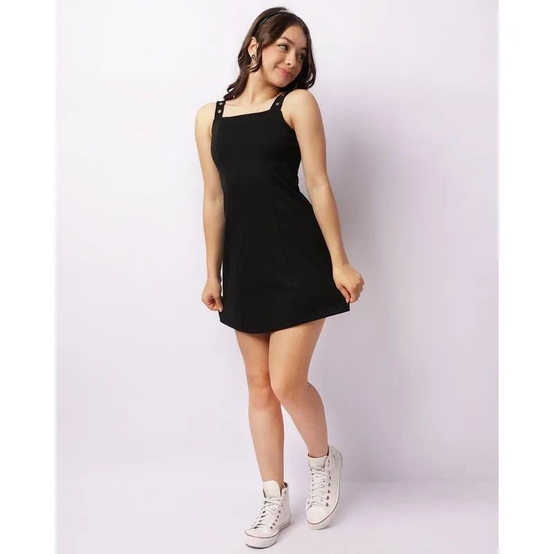 Vestido Juvenil Curto Alça Com Ilhós Preto 16