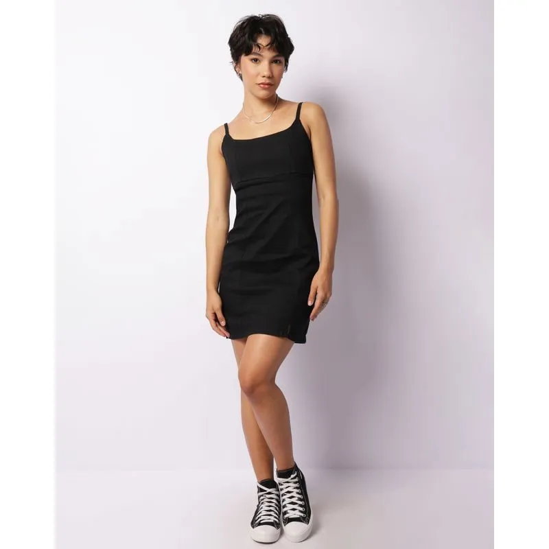 Vestido Jeans Feminino Curto Com Recortes E Fenda Preto P