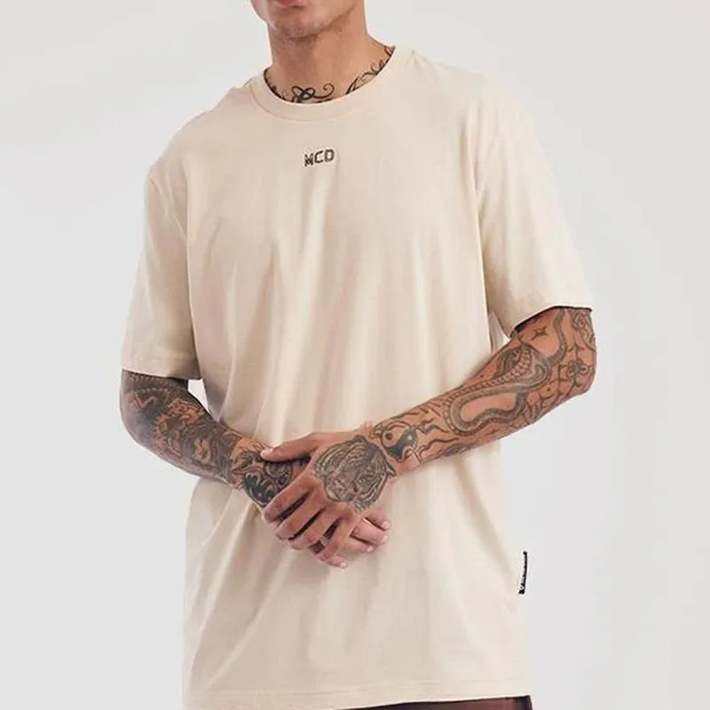 Camiseta MCD Costas Pipa Invertida SM27 Bege Nevoeiro G / begê
