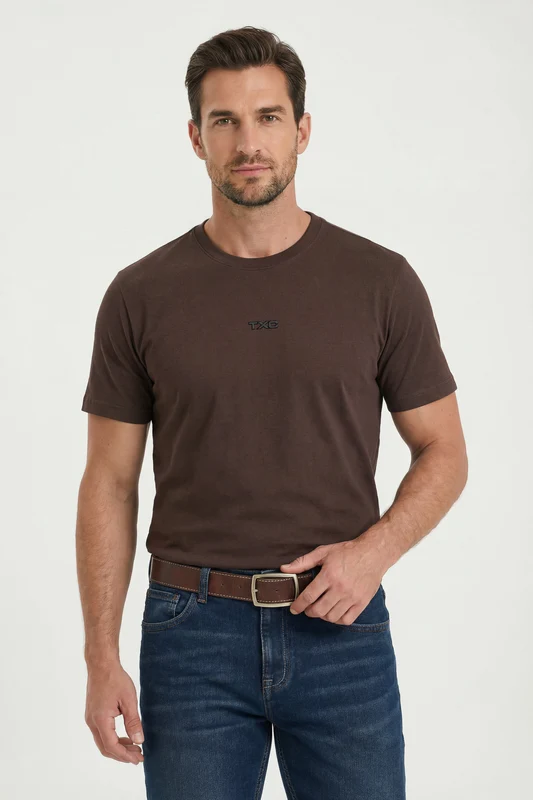 CAMISETA FIO 30 REGULAR 193039 MARROM ESCURO / G