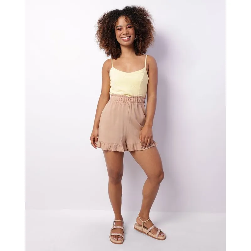 Short Feminino Curto Berry & Co. Viscose com Babado Bege P