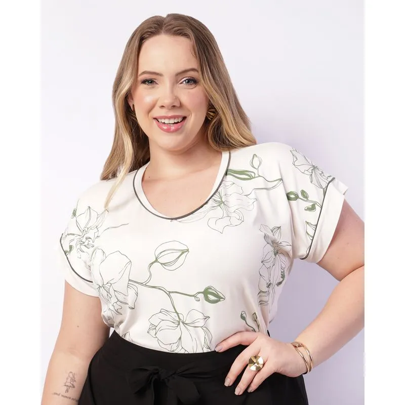 Blusa Plus Size Feminina Estampa Frontal Gola V Off White G1