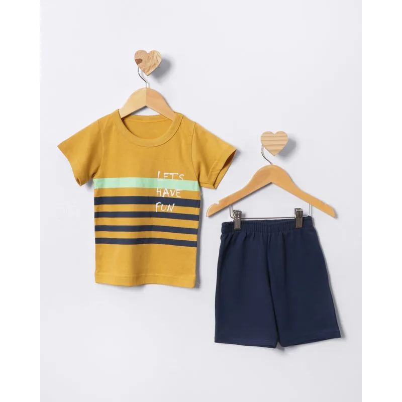 Conjunto Bebê Estampa Listras Manga Curta Mostarda 2