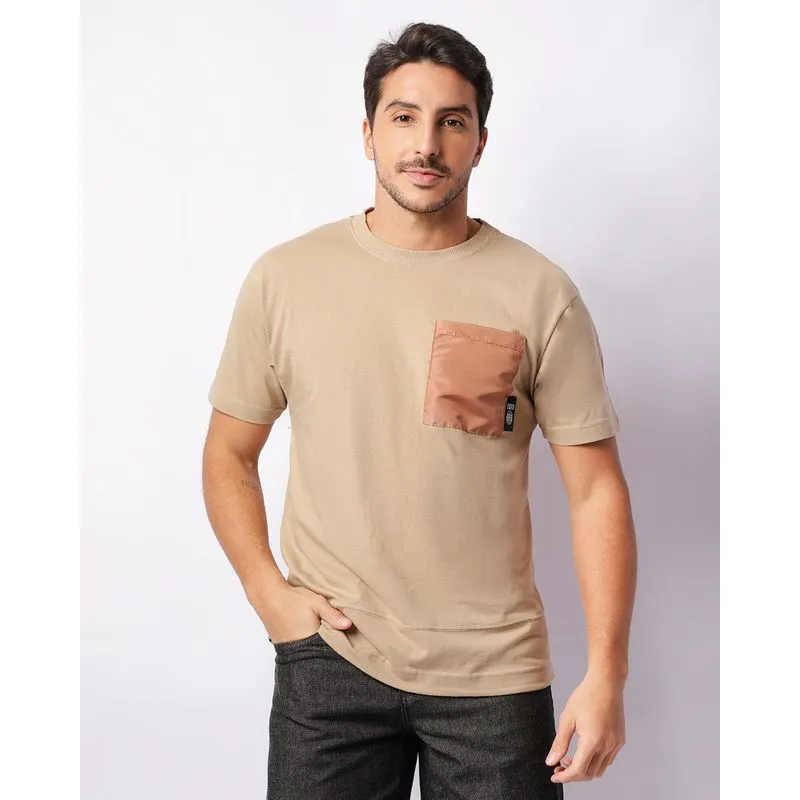 Camiseta Masculina Oversized Manga Curta Bolso Cetim Bege P