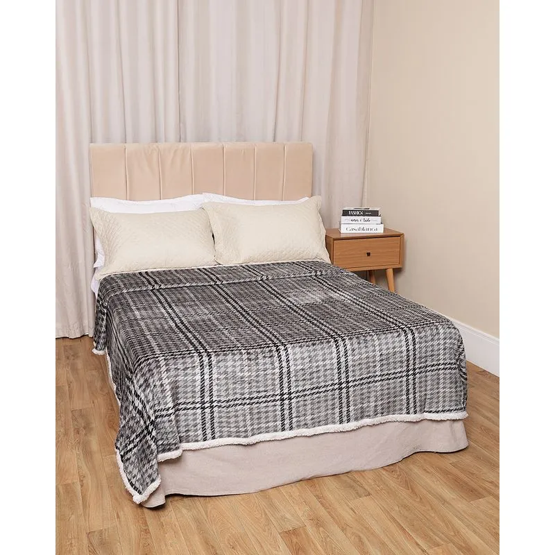 Cobertor Queen Corttex Finlândia 220cm x 240cm Estampa Geométrica Cinza UN