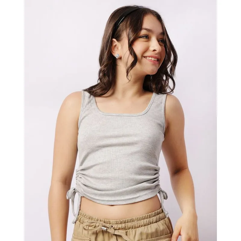 Regata Feminina Cropped Canelada Com Colissê Lateral Cinza 12