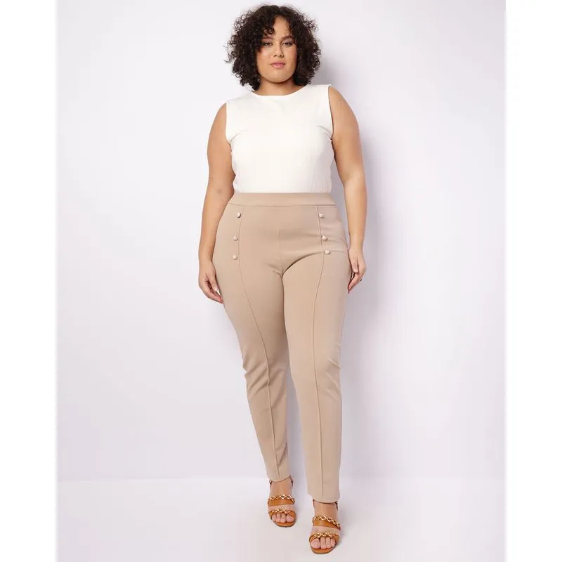 Calça Plus Size Feminina Crepe Reta Botões Bege G3