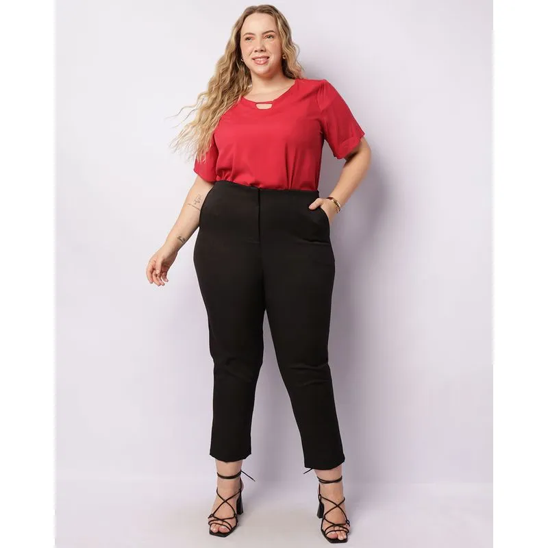 Calça Plus Size Feminina Alfaiataria Reta Bolsos Preta G2