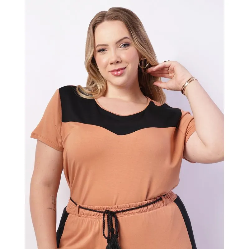 Blusa Plus Size Feminina Viscose Com Recorte Bege G3