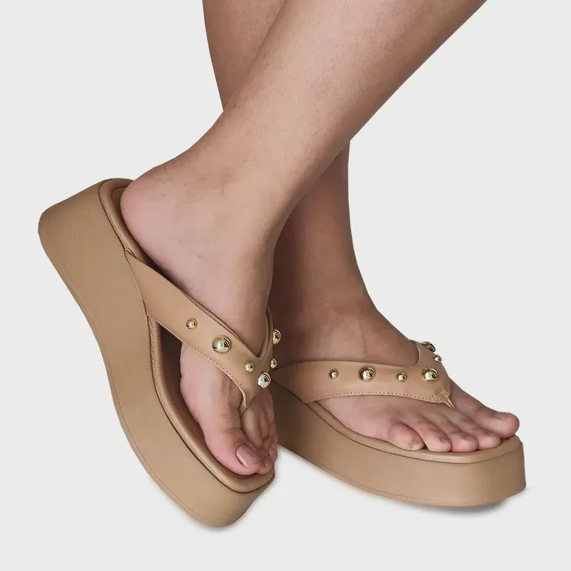 Chinelo sola alta beira rio