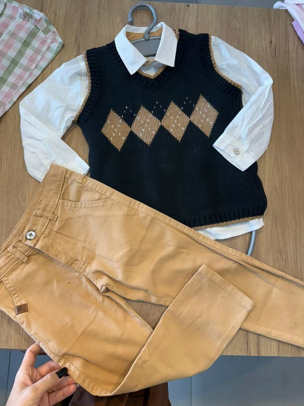 CONJUNTO CAMISA MANGA LONGA BOTÕES COLETE TRICOT TRICO E CALÇA SARJA MENINO MILON OFF/BEGE / 4