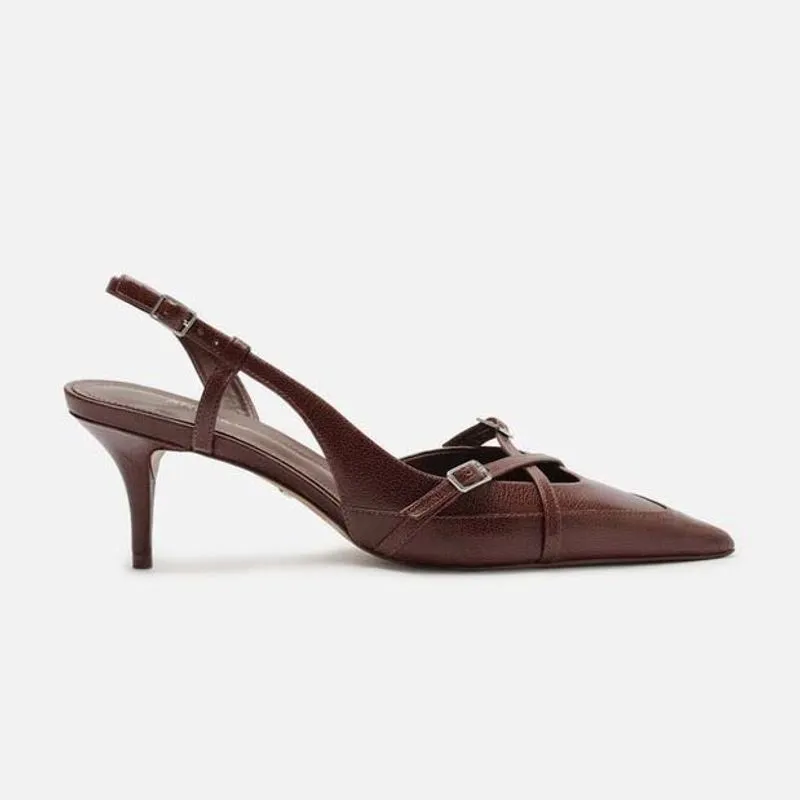Scarpin marrom couro salto baixo new amélia A 12757 0130 0004 arezzo