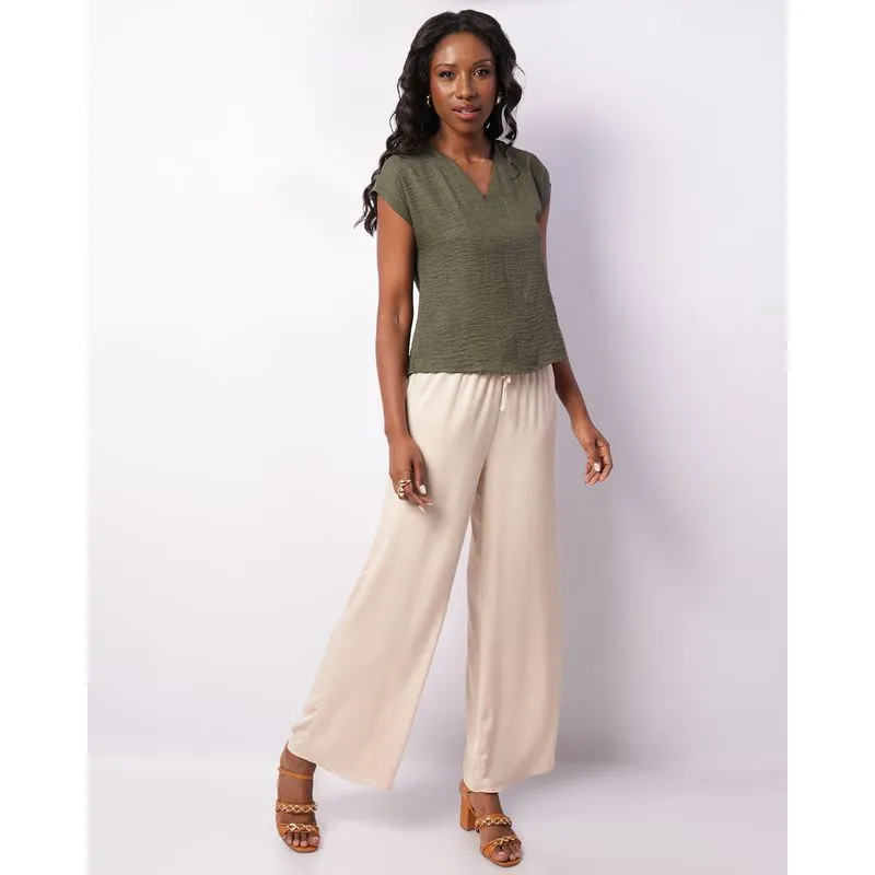 Calça Feminina Berry & Co. Acetinada com Cordão Bege P