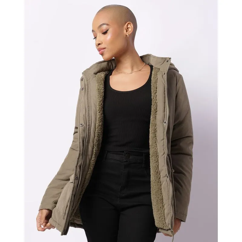 Parka Feminina Peluciada Com Capuz Pelinho Verde G