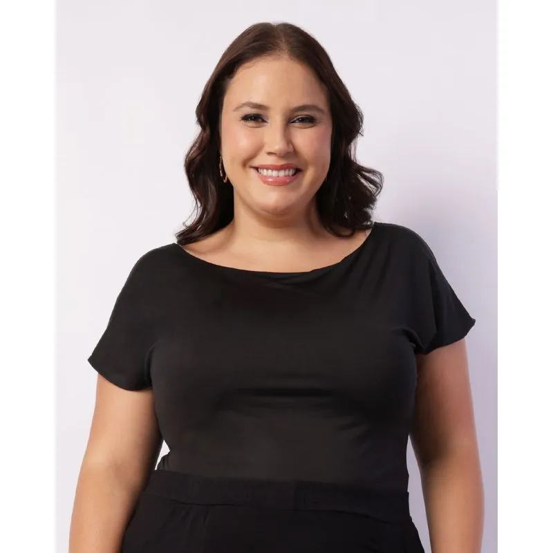 Blusa Plus Size Feminina com Recorte Vazado Preta G1