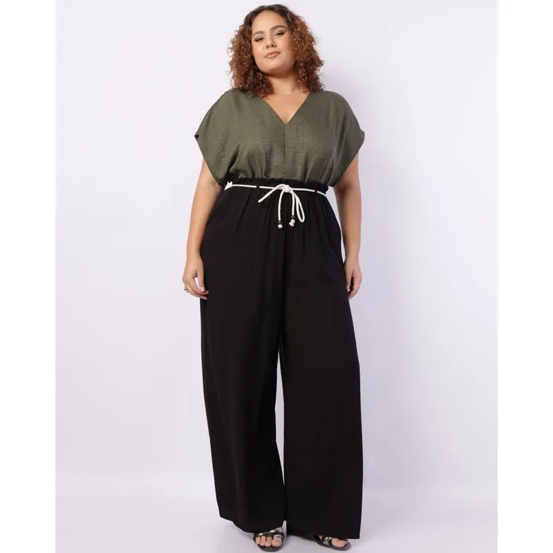 Calça Plus Size Feminina Viscose Com Bolsos Preta G2