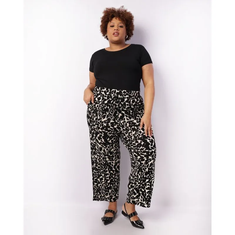 Calça Plus Size Feminina Reta Viscose Estampada Preta G2