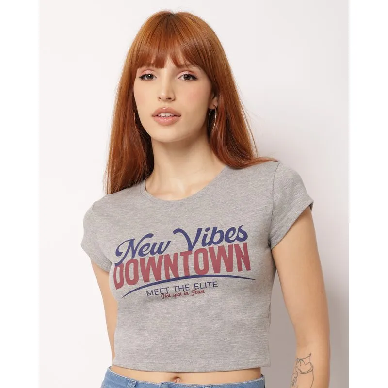 Blusa Feminina Cropped Estampa New Vibes Downtown Cinza G