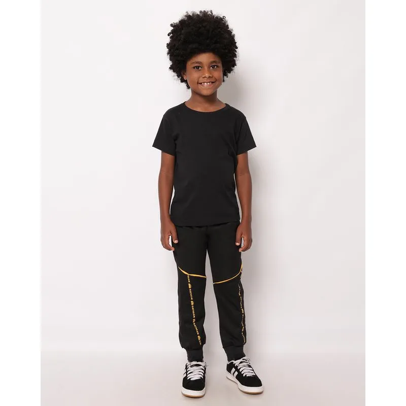 Calça Infantil Moletinho Jogger DC Comics Batman com Listras Preta 4