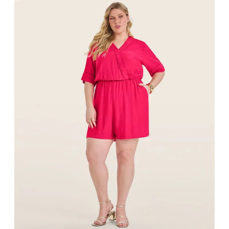 Macaquinho Feminino Plus Size Secret Glam Vermelho Plus G2
