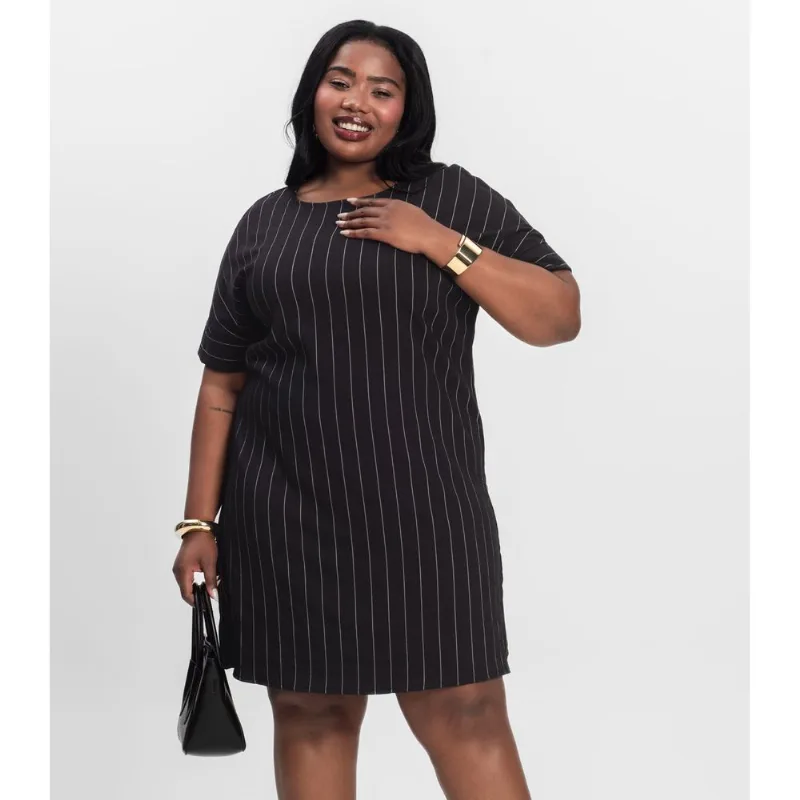 Vestido Plus Size Em Visco Listras Secret Glam Preto Plus G4