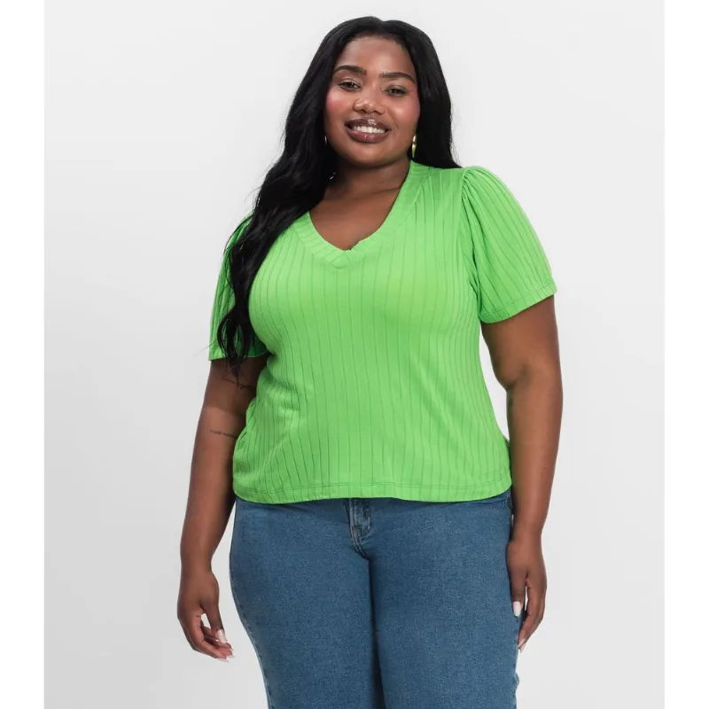 Blusa Canelada Plus Infinita Cor Verde Plus G1