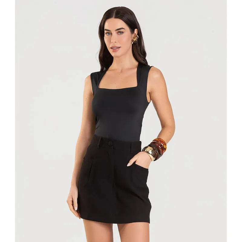 Shorts Saia Feminino Evasê Em Sarja Dianna Preto GG