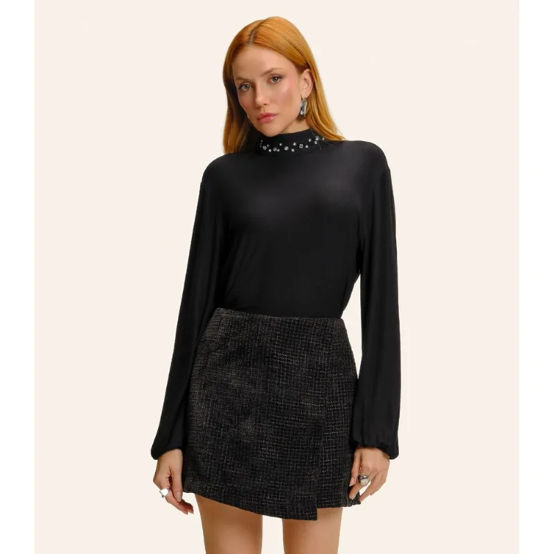 Blusa Feminina Manga Longa Gola Com Rebite Endless Preto P