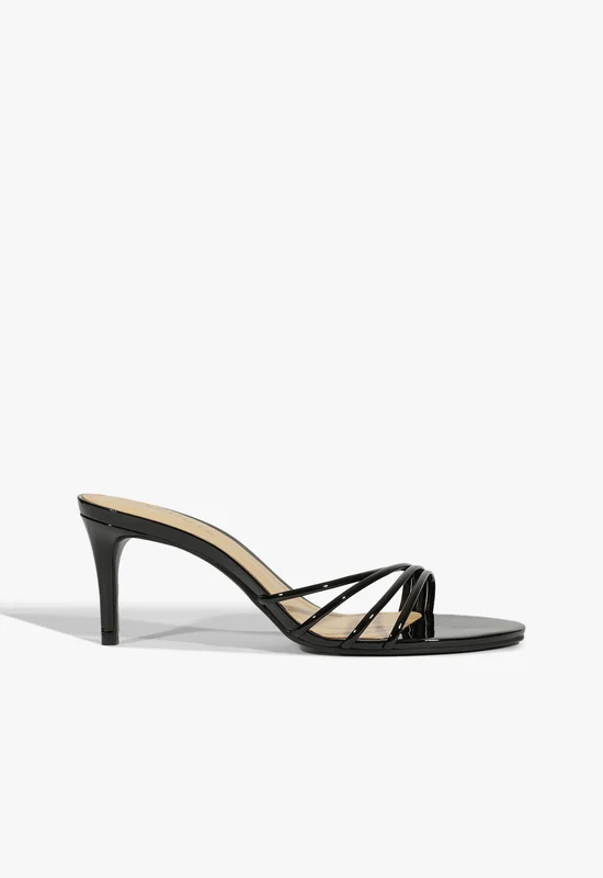 Inez Mule Sandal 6 / Black / Patent