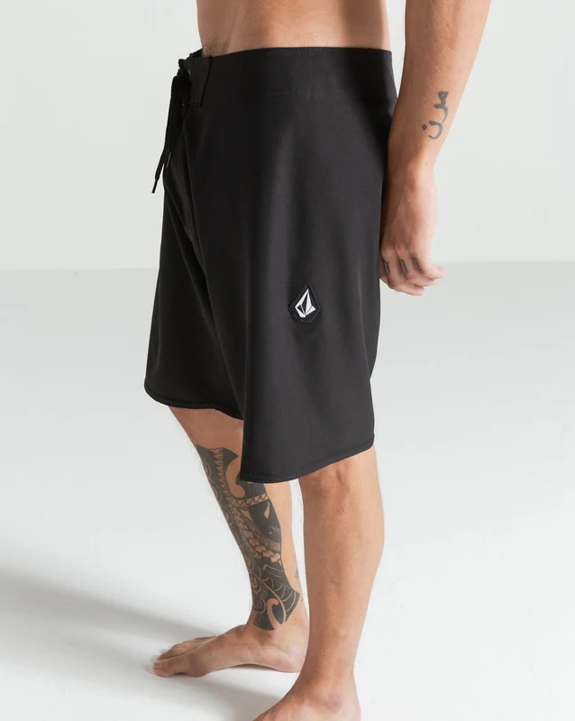 Boardshort Volcom Lido Solid Preto 44 / Preto