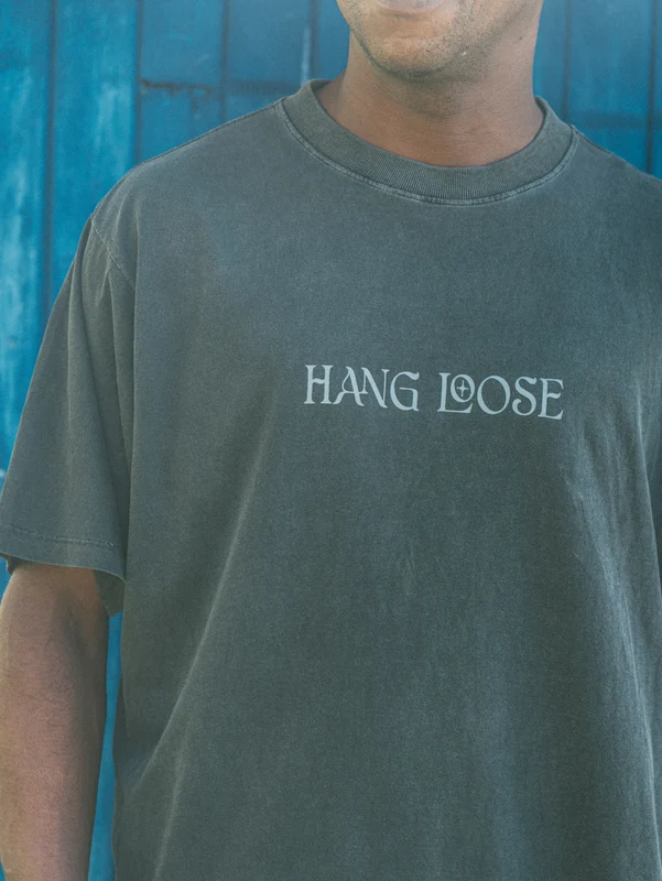 Camiseta Loose Fit Estonada Preta Hang Loose Peace G / Preto
