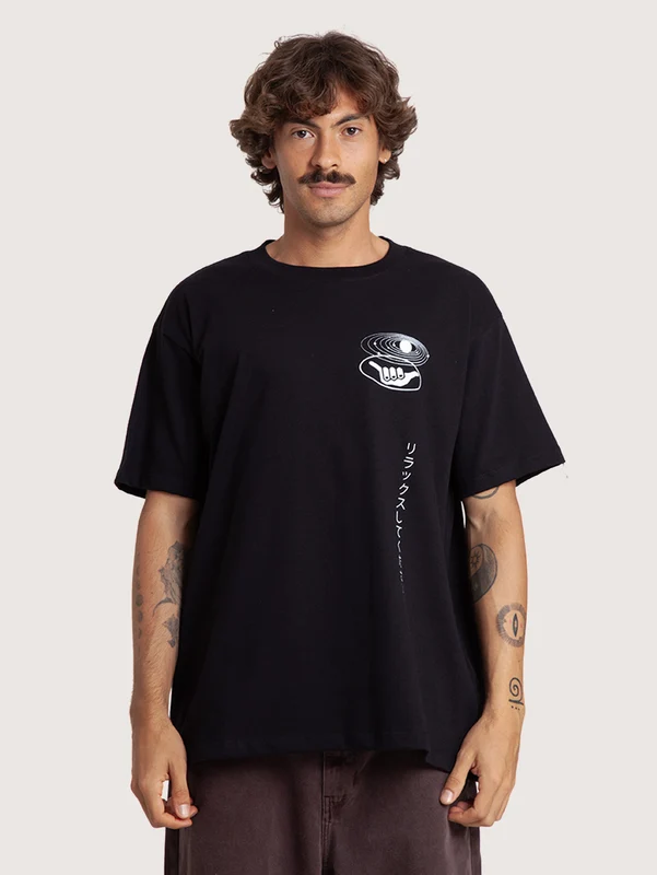 Camiseta Loose Fit Preta Hang Loose Astor M / PRETO