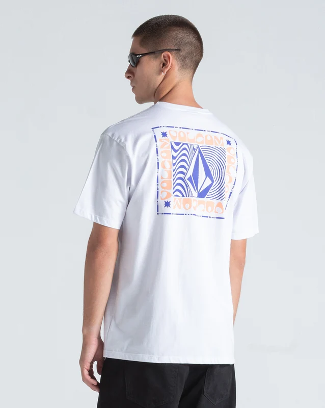 Camiseta Regular Volcom Wavy Train Branca GG / Branco