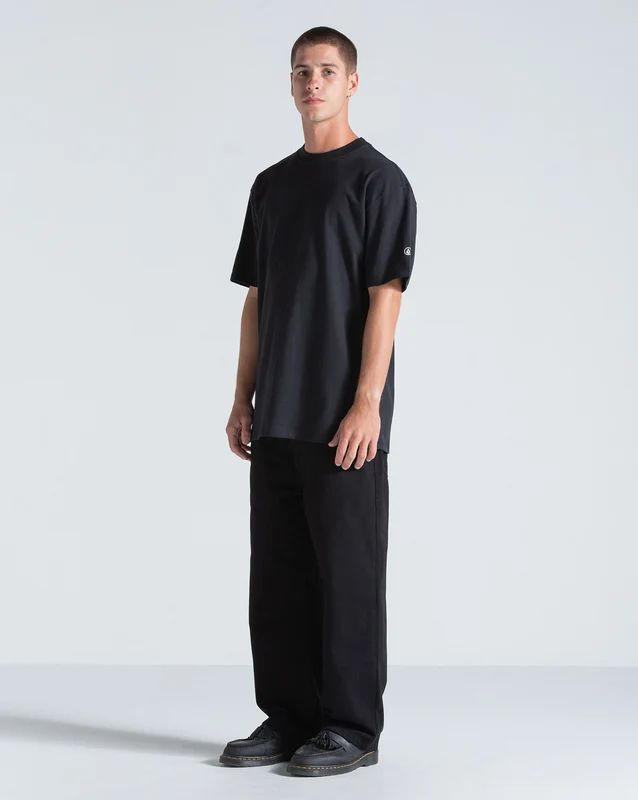 Camiseta Comfort Volcom Fit Circle Solid Preta GG / Preto