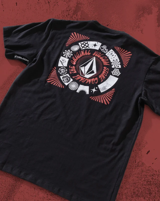 Camiseta Regular Volcom Round Out Preta G / PRETO