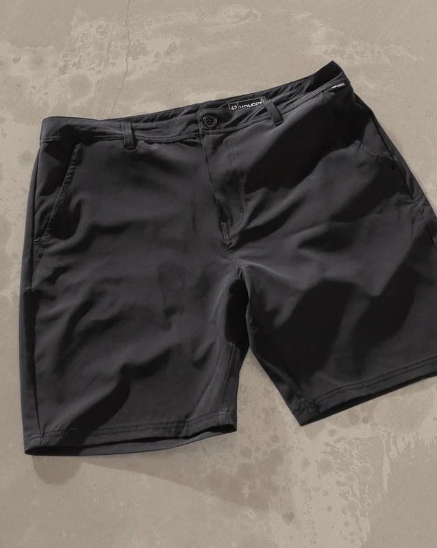 Bermuda Híbrida Volcom Thriller Black 44 / PRETO