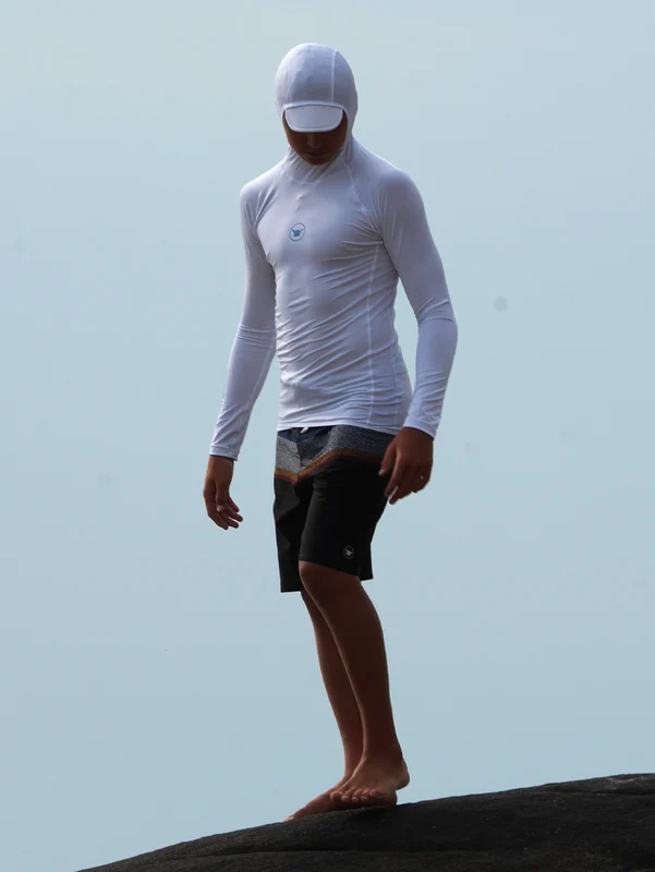 Camiseta Surf Com Capuz Manga Longa Branca Hang Loose Hood P / Branco