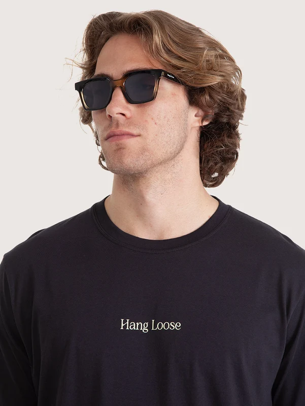 Camiseta Especial Hang Loose Island Preta P / PRETO