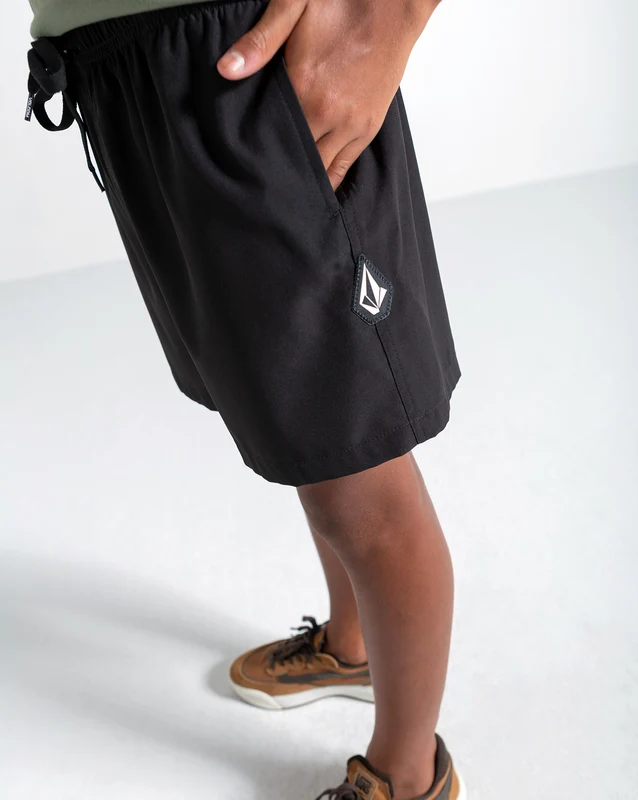 Shorts Volcom Solid Stone Preto 08 / PRETO