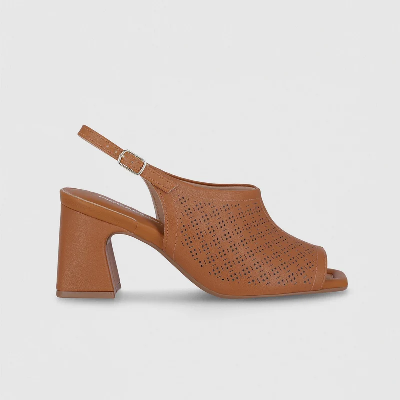Sandalia Flavia Ocre / 38 - PICCADILLY