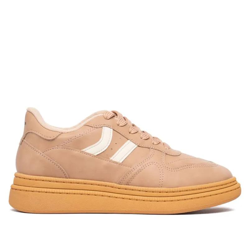 Tênis Feminino Moleca em Nobuck com Recortes Bege - 39